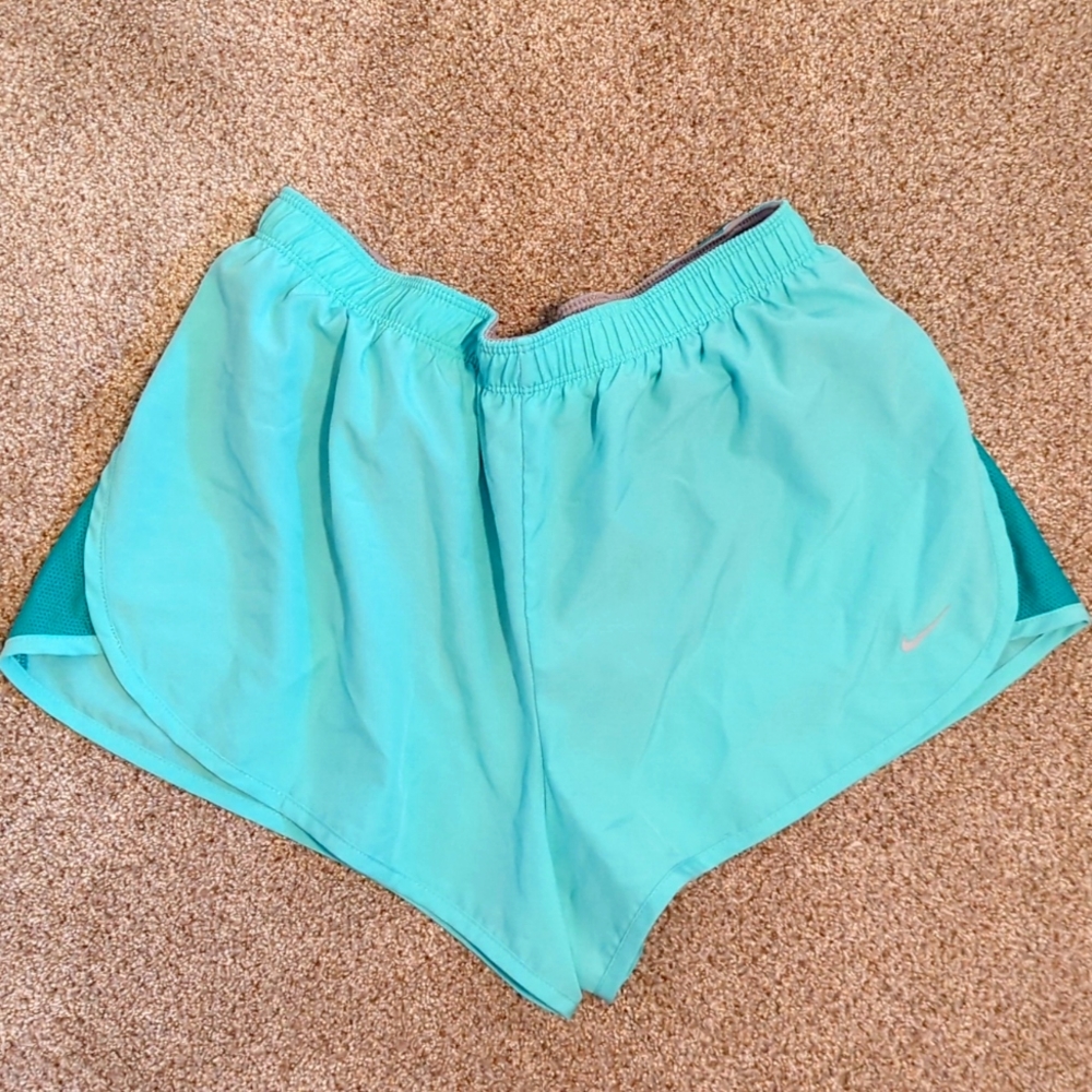 Nike Dri-Fit Turquoise Shorts M